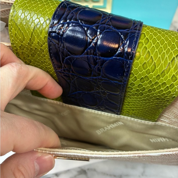 Brahmin Multi Antiguo Seashell Kyrie Shoulder Bag - NWT  Retail $325 - Picture 9 of 11